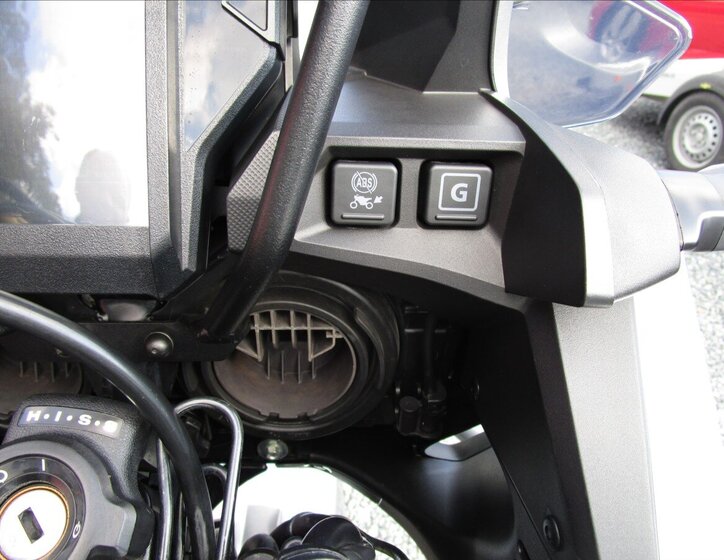 Honda Ostatní Ostatní 998,0 70 kw