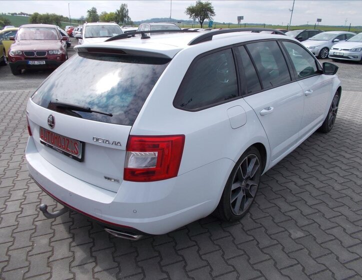 Škoda Octavia Kombi 2,0 l 135 kw