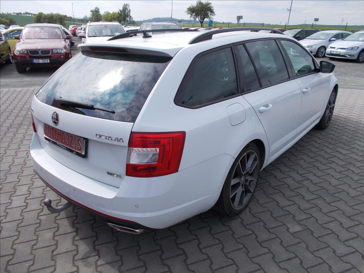Škoda Octavia Kombi 2,0 l 135 kw
