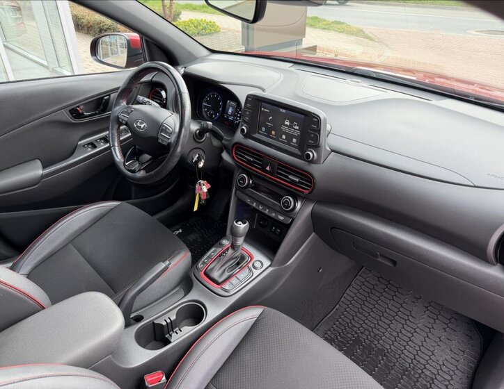 Hyundai Kona CUV / Crossover 1,6 l 130 kw