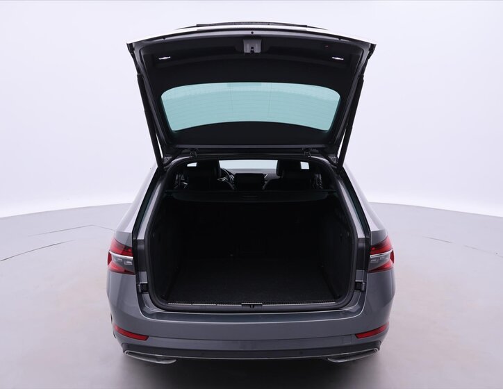 Škoda Superb Kombi 2,0 l 147 kw