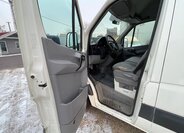 Volkswagen Crafter Skříň 2,5 l 80 kw