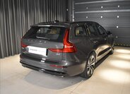 Volvo V60 Kombi 2,0 l 145 kw