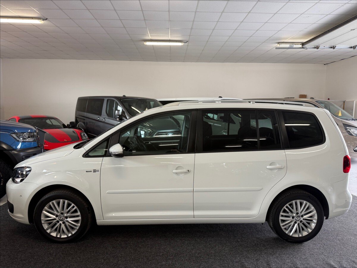 Volkswagen Touran Kombi 1,2 l 77 kw