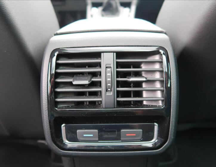 Volkswagen Passat 22