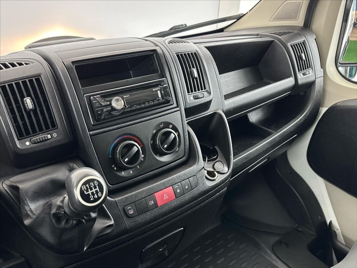 Peugeot Boxer Skříň 2,2 l 96 kw