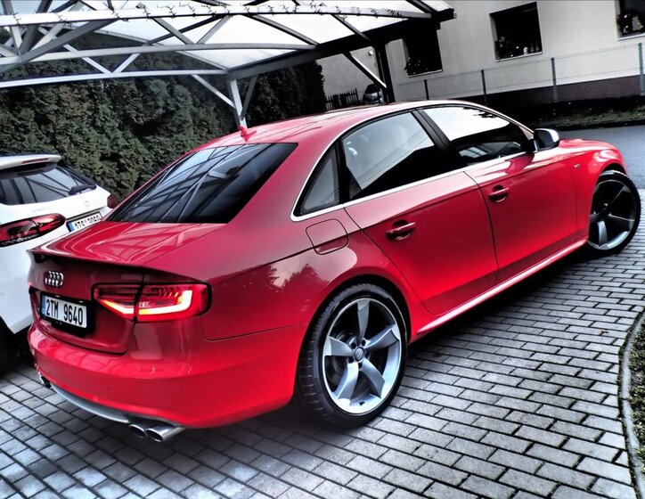 Audi S4 Sedan 3,0 l 245 kw