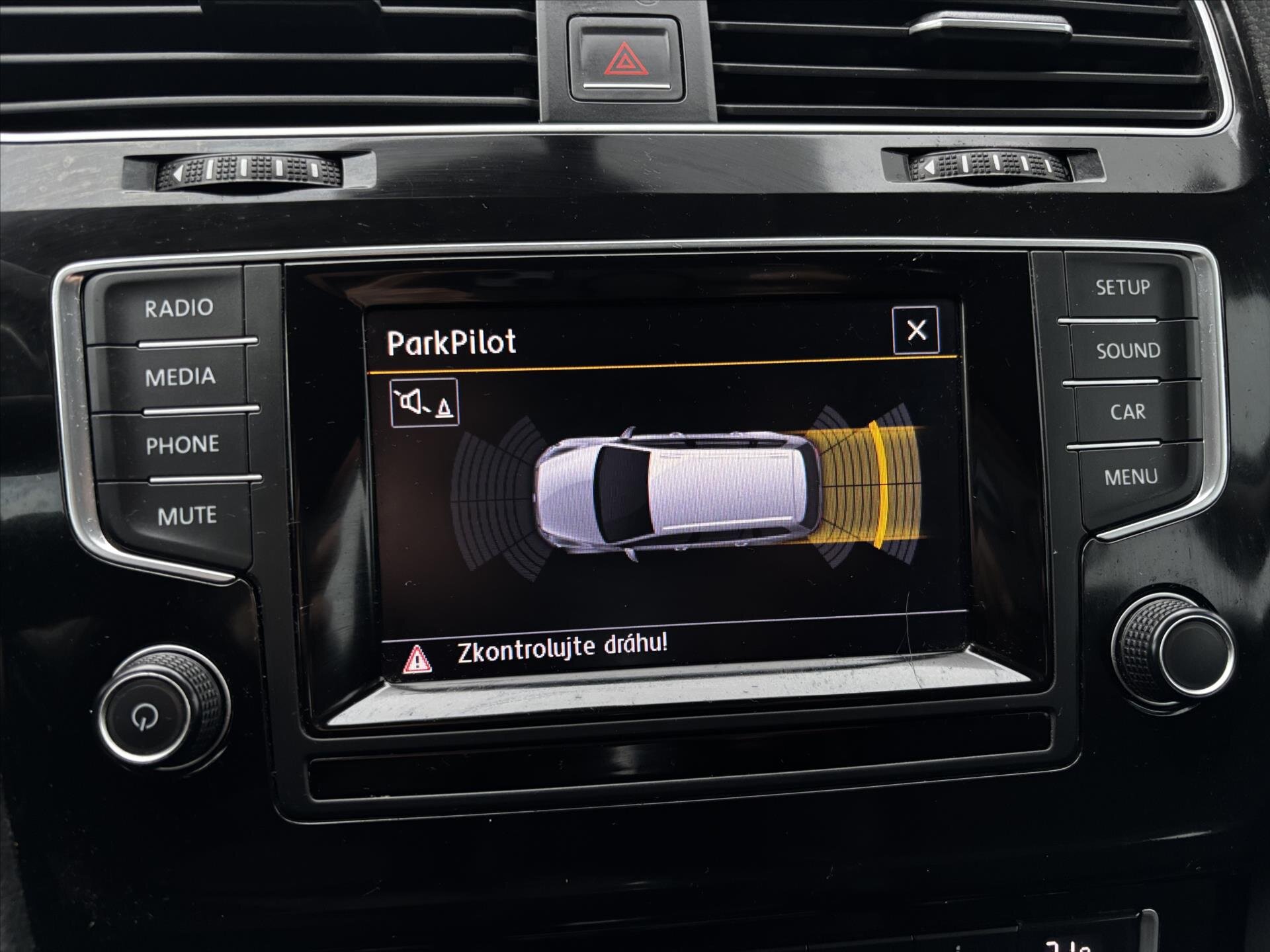 Volkswagen Golf Kombi 1,6 l 77 kw