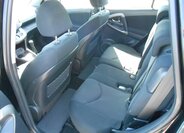 Toyota RAV4 Kombi 2,0 l 112 kw
