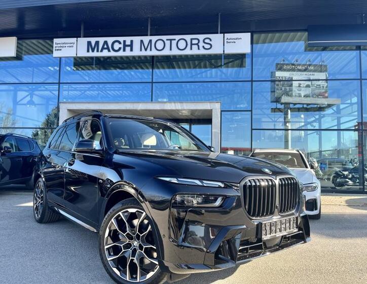BMW X7 1