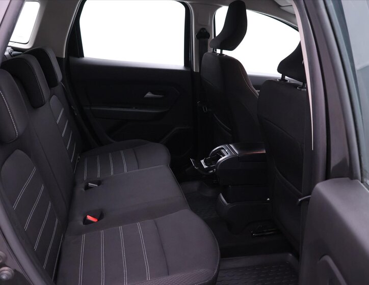 Dacia Duster SUV 999,0 67 kw