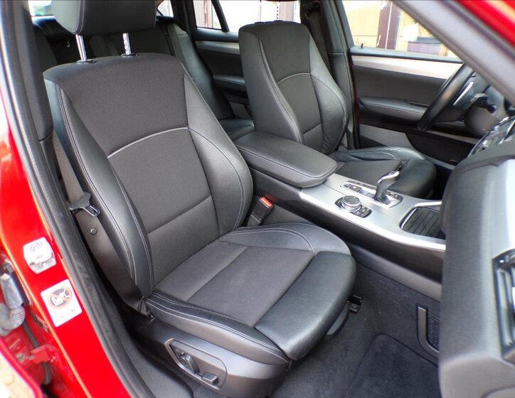 BMW X4 Sedan 3,0 l 190 kw