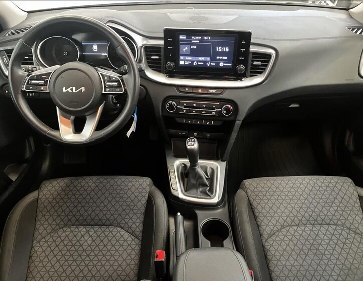 KIA Ceed 5