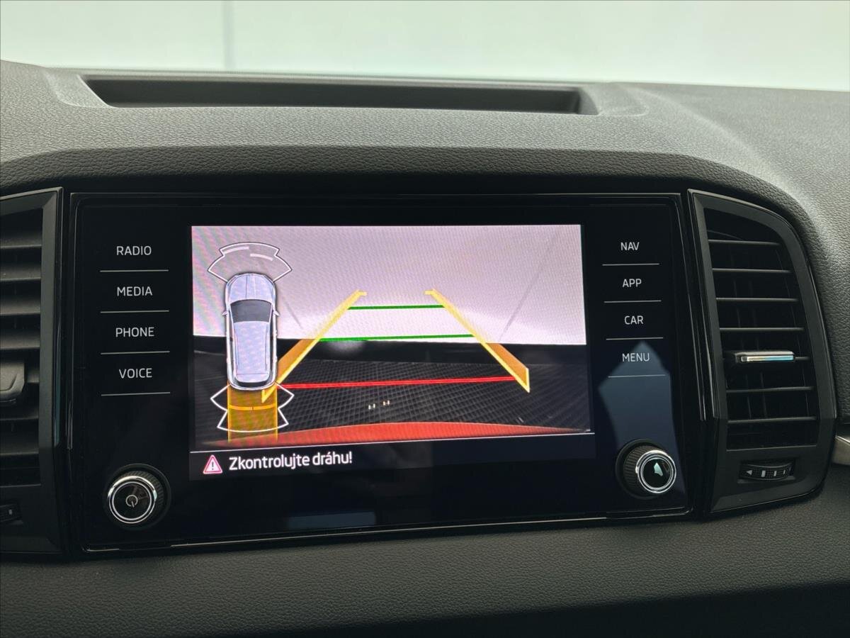 Škoda Karoq SUV / Terénní 1,5 l 110 kw