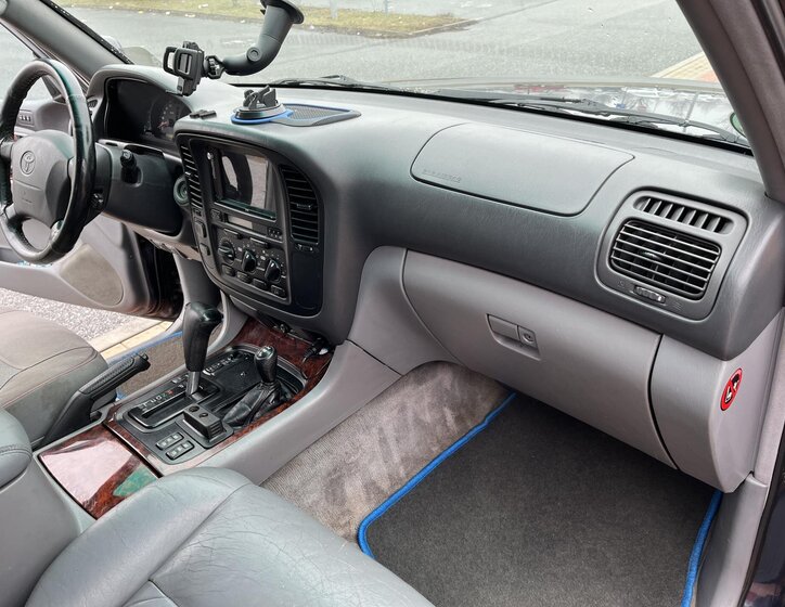 Toyota Land Cruiser Ostatní 4,7 l 173 kw