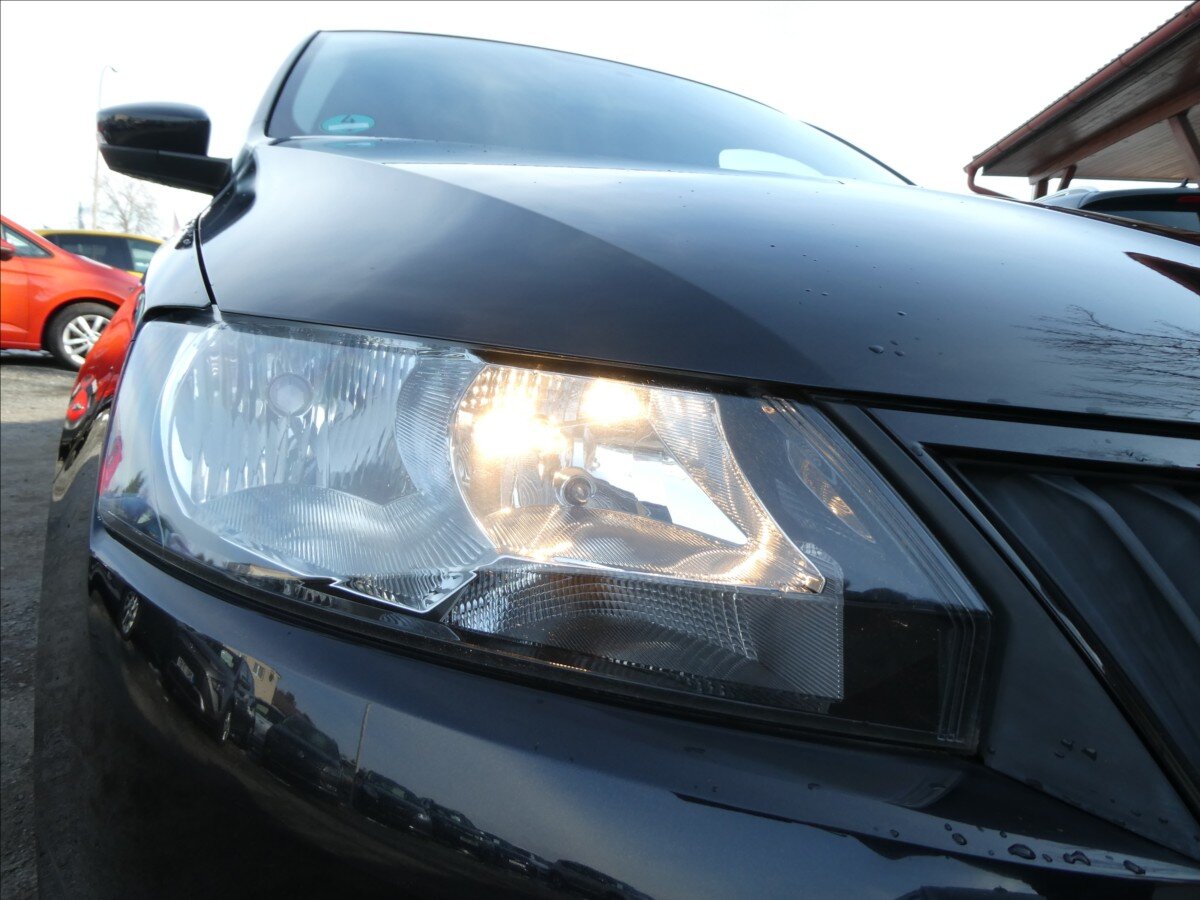 Škoda Rapid Hatchback 1,2 l 66 kw