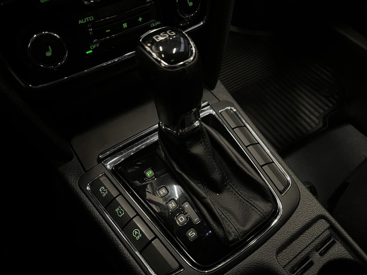 Škoda Superb Liftback 2,0 l 103 kw