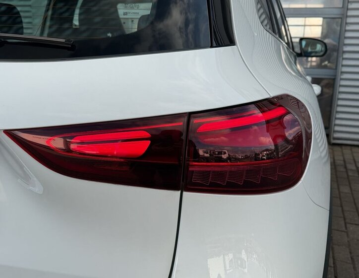 Mercedes-Benz GLA SUV / Terénní 2,0 l 85 kw