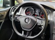 Volkswagen Golf 33