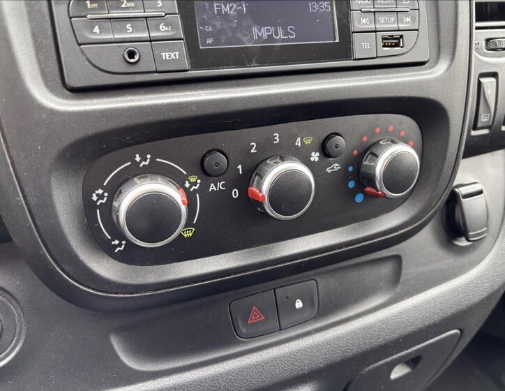 Renault Trafic Skříň 2,0 l 88 kw