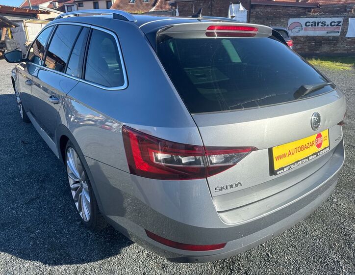 Škoda Superb 4