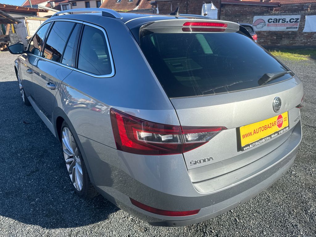 Škoda Superb