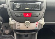 Peugeot 107 Hatchback 998,0 50 kw