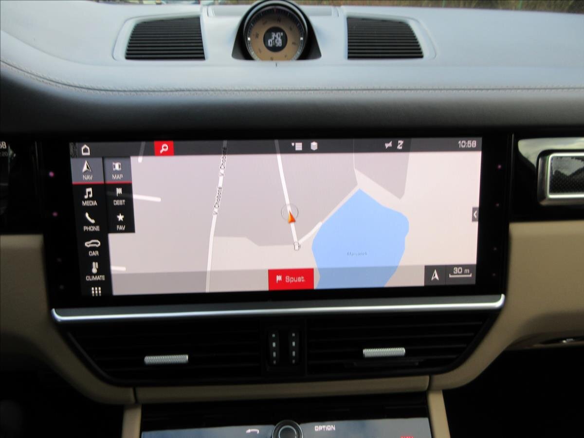 Porsche Cayenne Kombi 2,9 l 324 kw