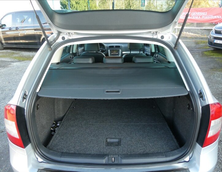 Škoda Octavia Kombi 2,0 l 103 kw