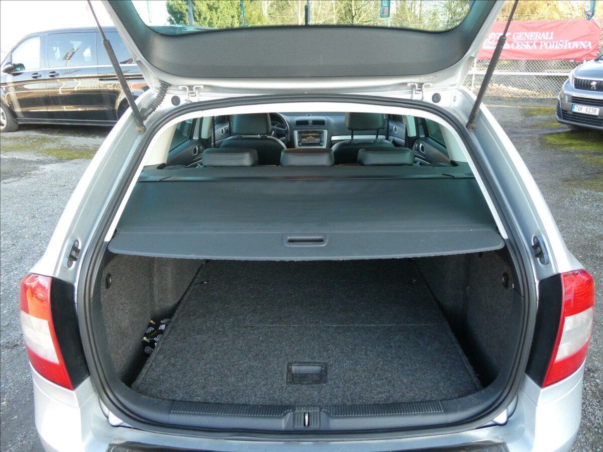 Škoda Octavia Kombi 2,0 l 103 kw