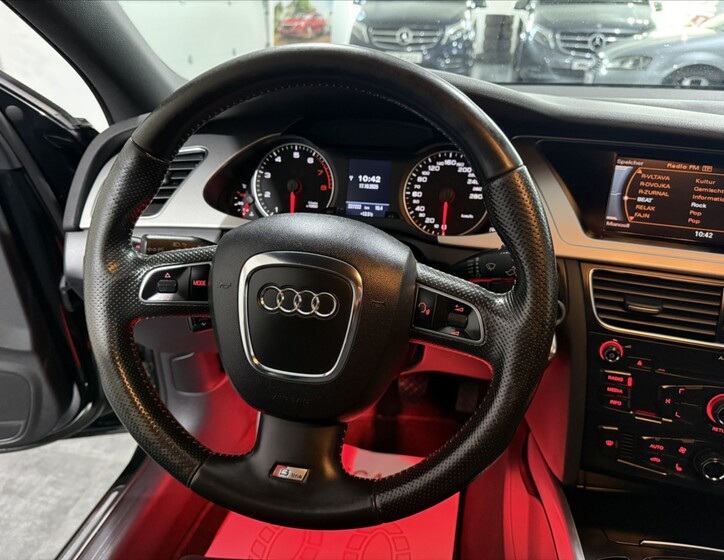 Audi A4 8