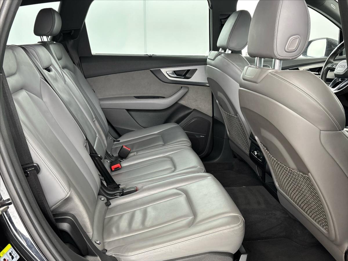 Audi Q7 SUV / Terénní 3,0 l 200 kw