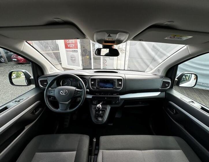 Toyota ProAce Verso 21