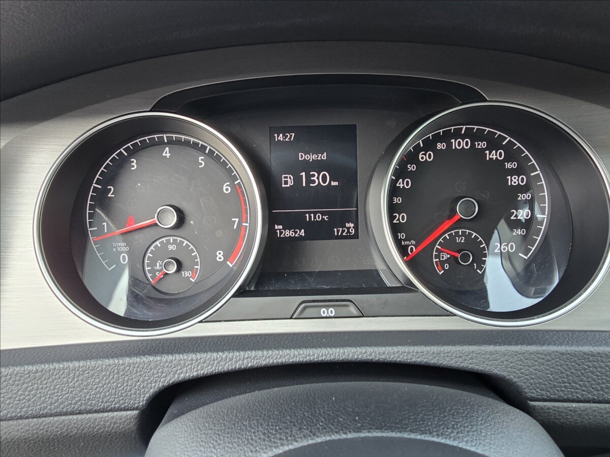 Volkswagen Golf Hatchback 1,2 l 63 kw