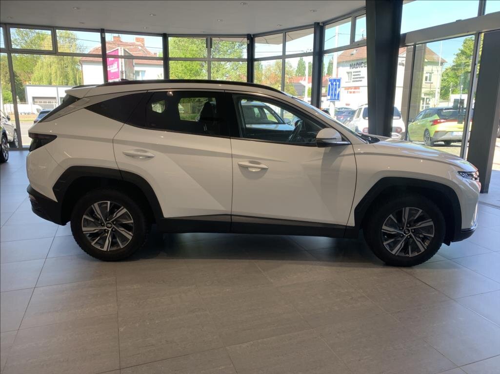 Hyundai Tucson SUV 1,6 l 169 kw