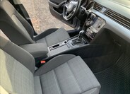 Volkswagen Passat 13