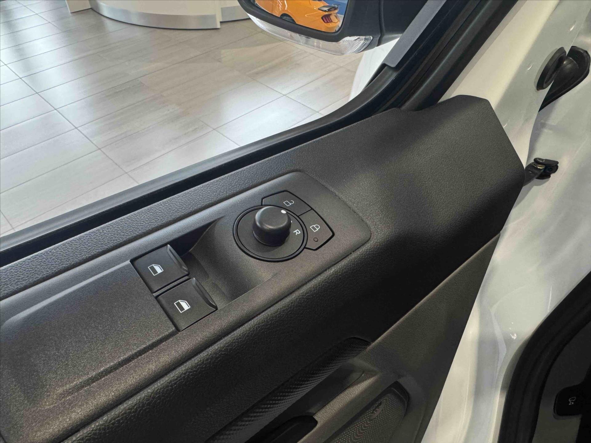 Ford Transit Custom VAN / Minibus 2,0 l 110 kw