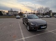Mitsubishi Outlander SUV / Terénní 0,0 0