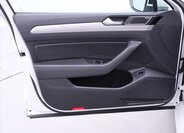 Volkswagen Passat Kombi 2,0 l 206 kw