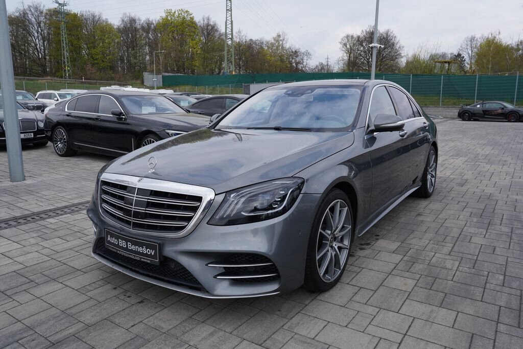 Mercedes-Benz Třídy S Sedan / Limuzína 4,0 l 345 kw