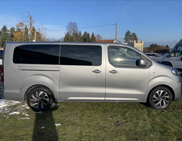 Citroën SpaceTourer 4