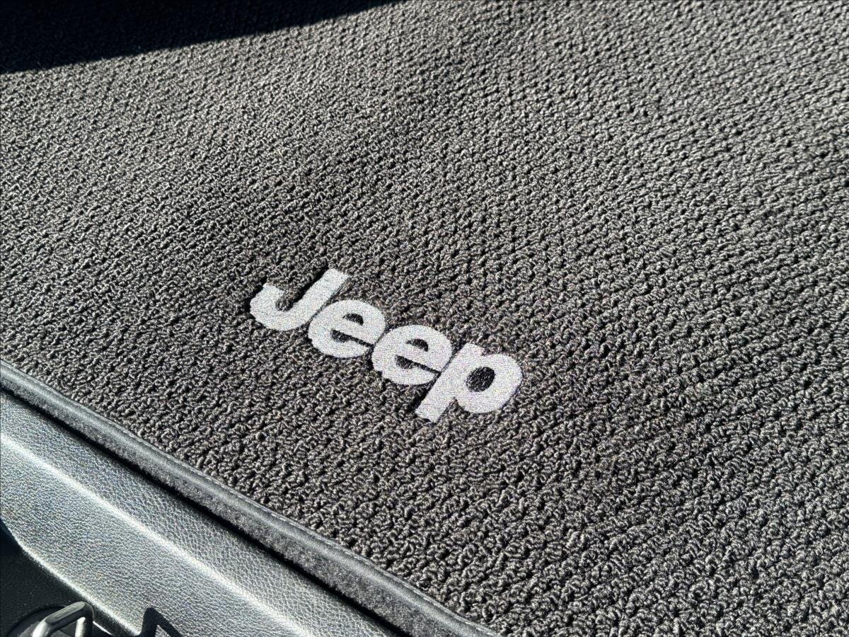 Jeep Grand Cherokee SUV / Terénní 3,0 l 184 kw