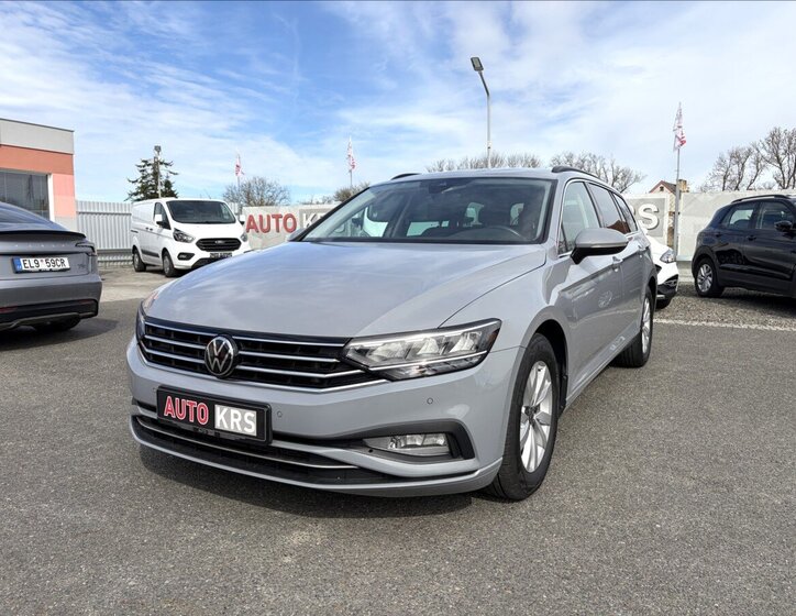 Volkswagen Passat Kombi 2,0 l 110 kw