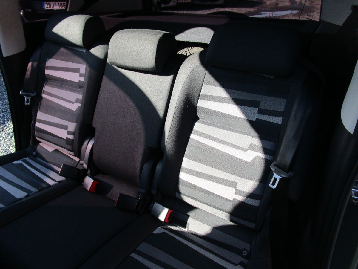 Škoda Roomster Kombi 1,4 l 63 kw