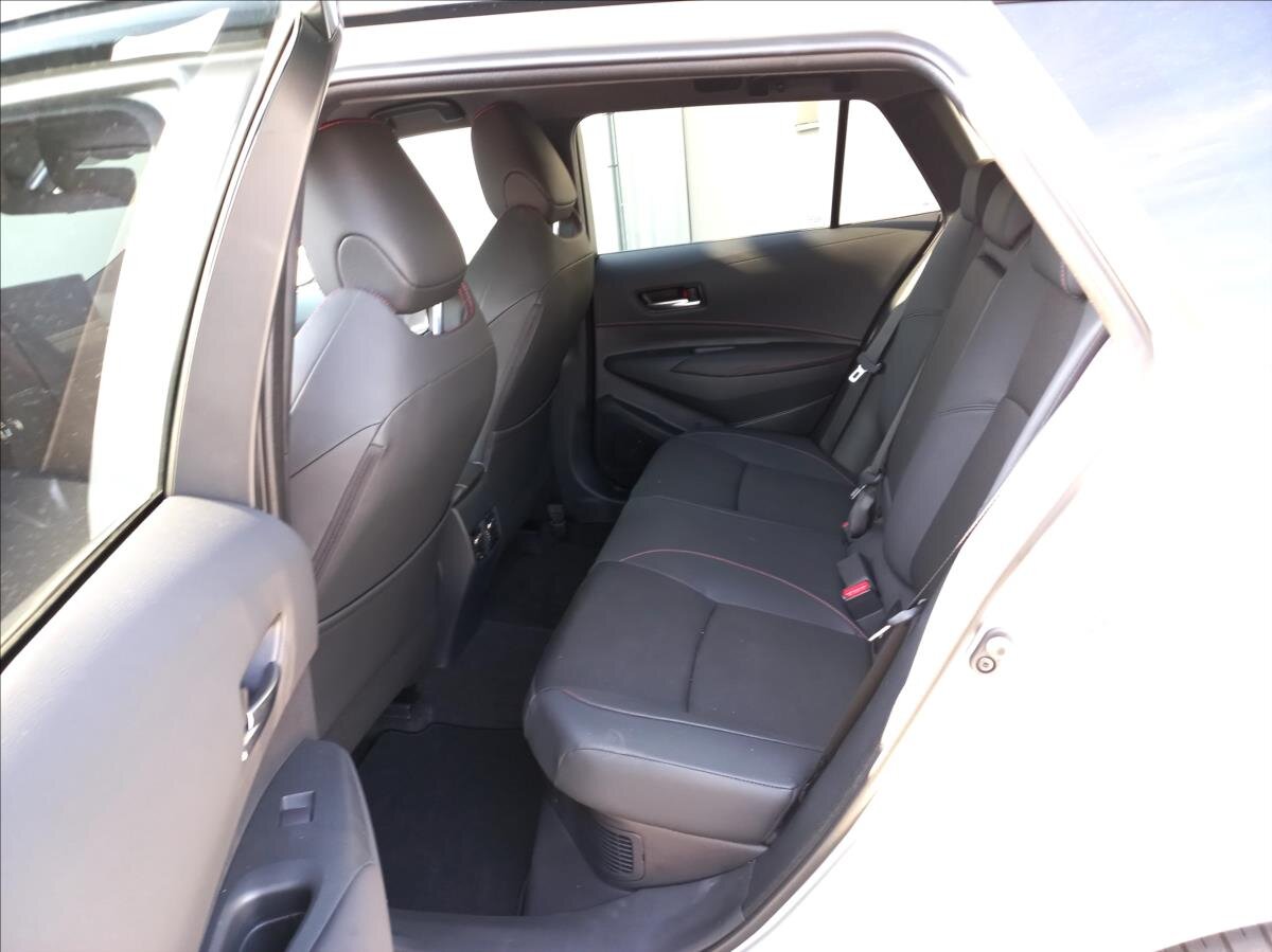 Toyota Corolla Kombi 2,0 l 112 kw