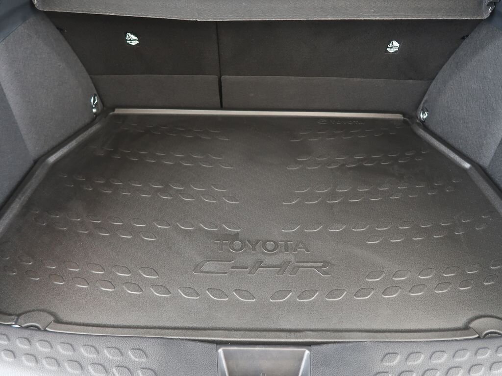 Toyota C-HR SUV 2,0 l 112 kw