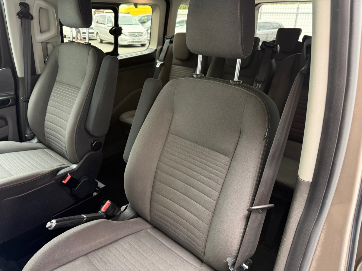 Ford Tourneo Custom