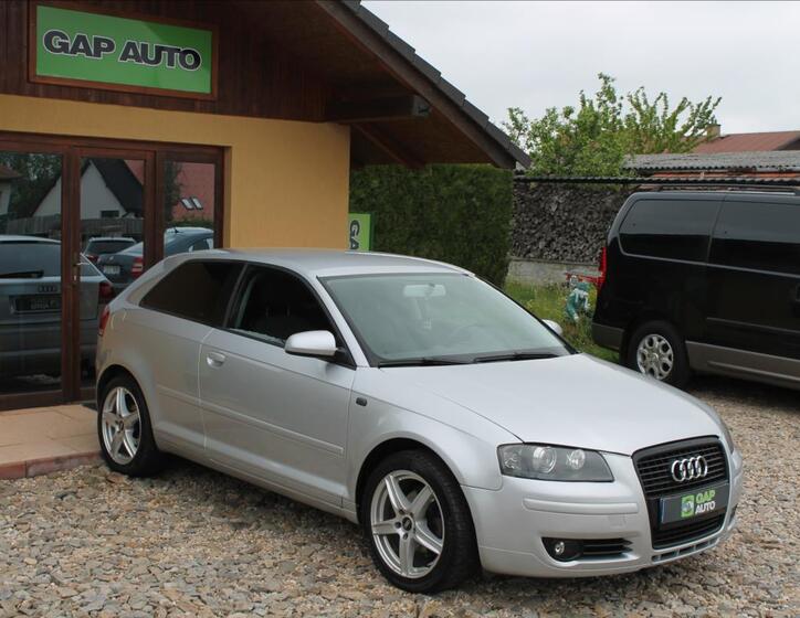 Audi A3 1