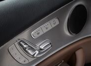 Mercedes-Benz Třídy E 25