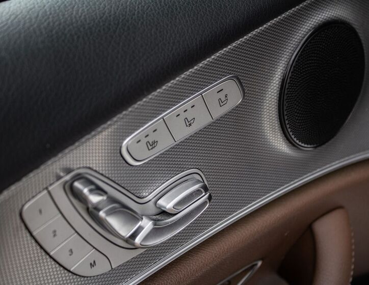 Mercedes-Benz Třídy E 25